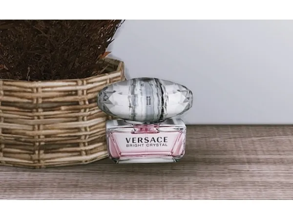 Alpha VERSACE BRIGHT CRYSTAL PERFUME - The Sims 4 Custom Content