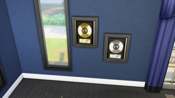 Maxis Match Gold and Platinum Records Set by simsfinds - The Sims 4 Custom Content