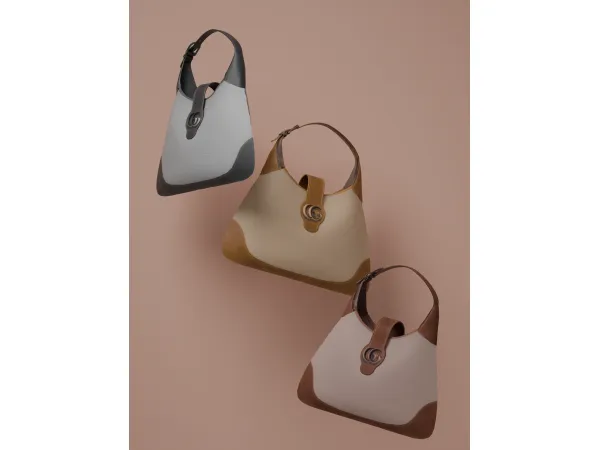 Alpha MablyStore GG BAG ( HAND) - The Sims 4 Custom Content