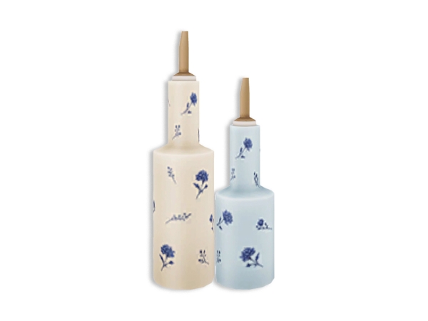 Maxis Match Sorea Oil Dispenser Bottle - The Sims 4 Custom Content